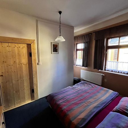 Restaurace A Penzion Vlci Jama Horní Blatná Esterno foto