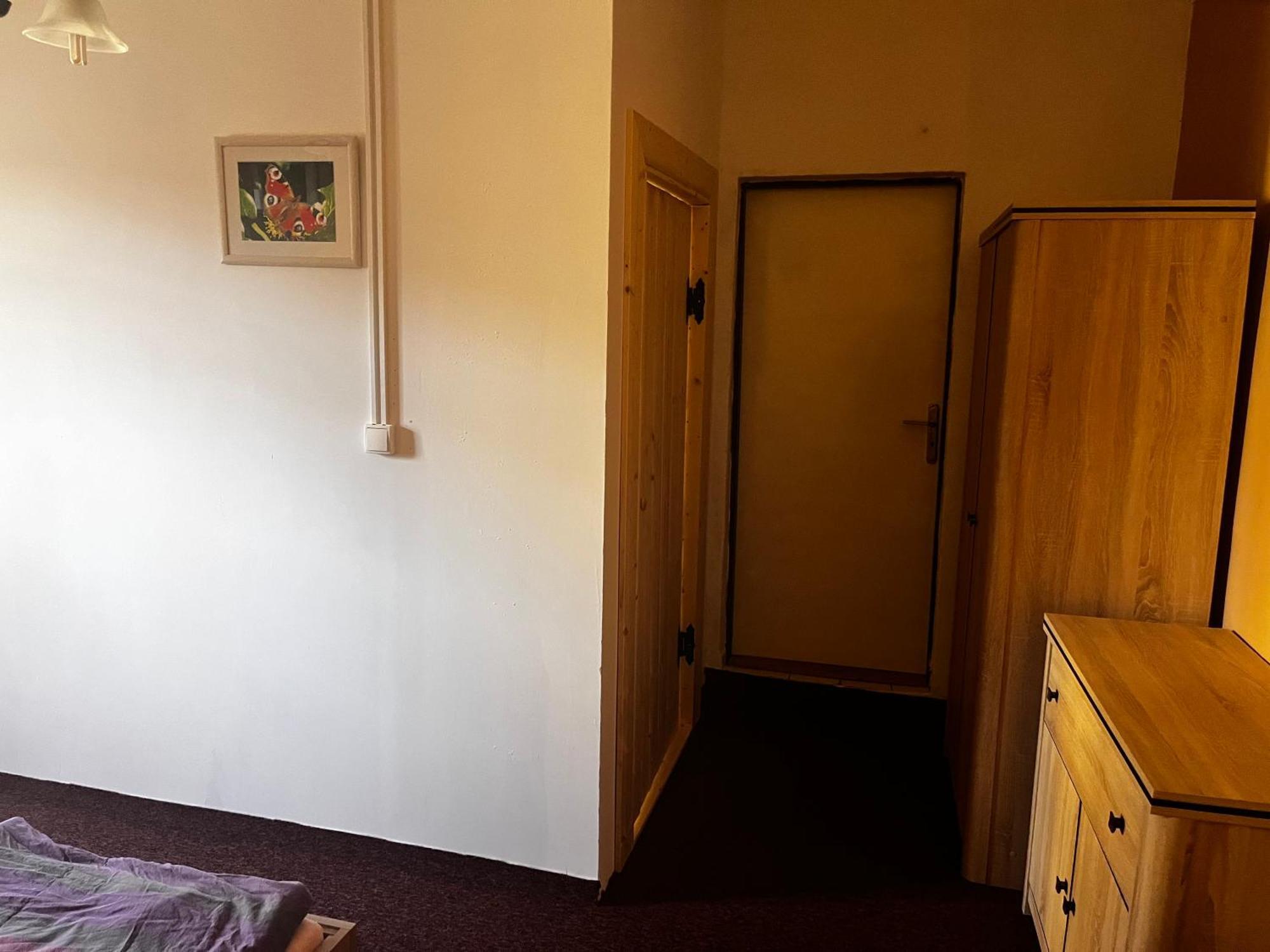 Restaurace A Penzion Vlci Jama Horní Blatná Esterno foto